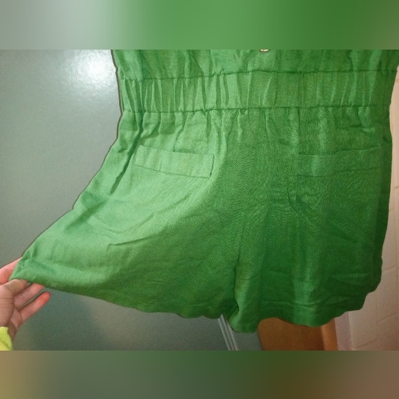 🧟Green Linen/cotton romper - Picture 3 of 8